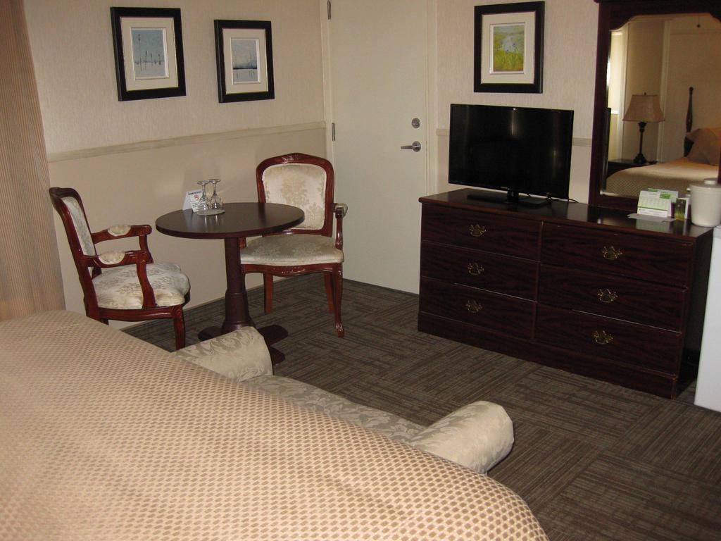 Hotel Matagami Стая снимка